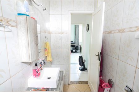 Apartamento à venda com 78m², 2 quartos e 1 vaga Apartamento à venda com 78m², 2 quartos e 1 vagaBanheiro