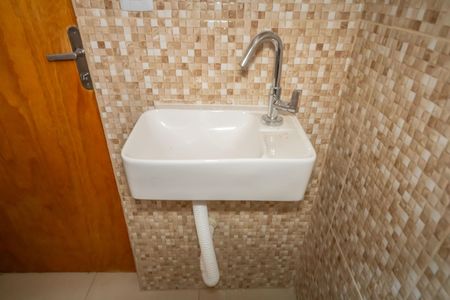 Casa para alugar com 30m², 2 quartos e sem vaga Casa para alugar com 30m², 2 quartos e sem vagaBanheiro da Suíte