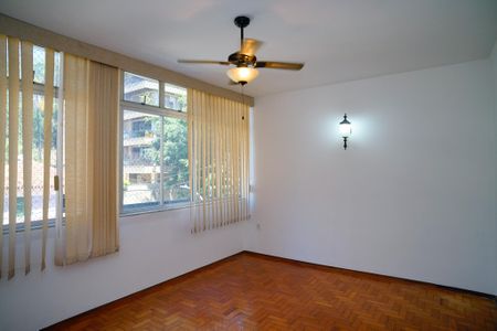 Sala de apartamento para alugar com 3 quartos, 126m² em Boa Viagem, Niterói