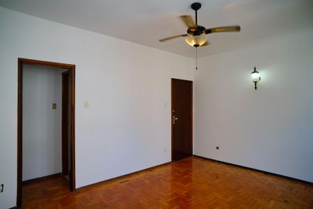 Sala de apartamento para alugar com 3 quartos, 126m² em Boa Viagem, Niterói