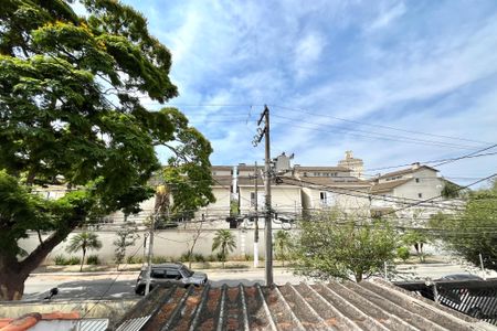 Casa à venda com 358m², 5 quartos e 4 vagas Casa à venda com 358m², 5 quartos e 4 vagasVista do Quarto 1