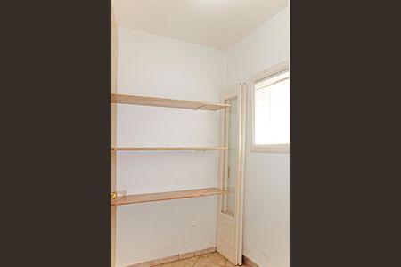 Casa de condomínio para alugar com 250m², 3 quartos e 2 vagasDespensa