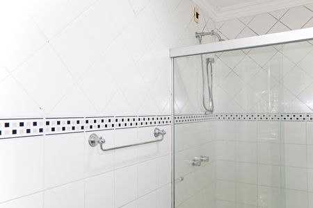 Casa de condomínio para alugar com 250m², 3 quartos e 2 vagasBanheiro 