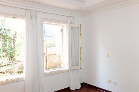 Casa de condomínio para alugar com 250m², 3 quartos e 2 vagasQuarto  1