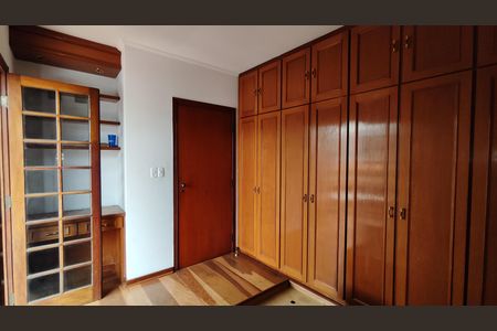 Casa à venda com 180m², 3 quartos e 3 vagasQuarto 1