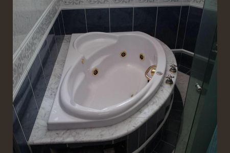 Foto 08 de casa à venda com 4 quartos, 330m² em Vila Antonieta, São Paulo