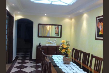 Foto 13 de casa à venda com 4 quartos, 330m² em Vila Antonieta, São Paulo