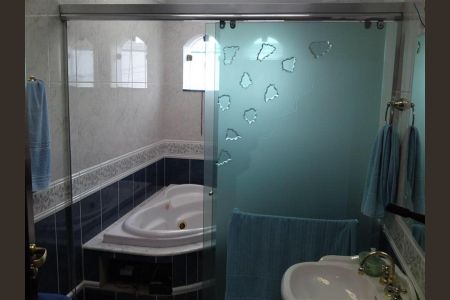 Foto 06 de casa à venda com 4 quartos, 330m² em Vila Antonieta, São Paulo