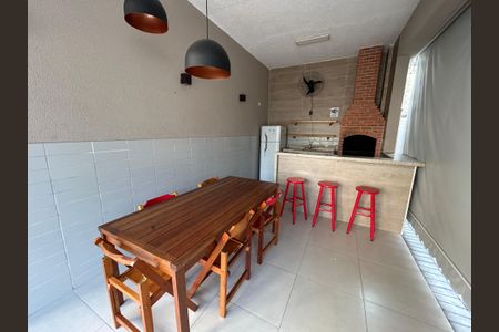 Apartamento à venda com 48m², 2 quartos e 1 vagaÁrea comum - Churrasqueira
