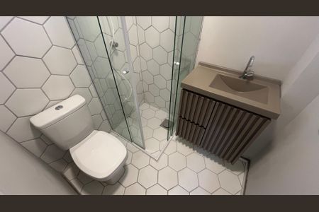 Banheiro de apartamento para alugar com 1 quarto, 28m² em Taquaral, Campinas