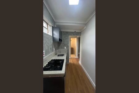 Cozinha e Área de Serviço de apartamento para alugar com 1 quarto, 28m² em Taquaral, Campinas