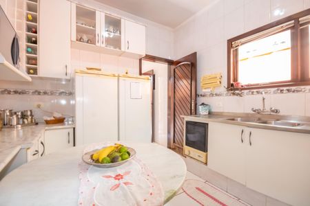 Casa à venda com 377m², 3 quartos e 5 vagasCozinha