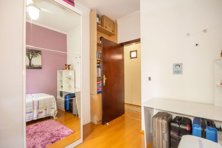 Casa à venda com 377m², 3 quartos e 5 vagasQuarto 2