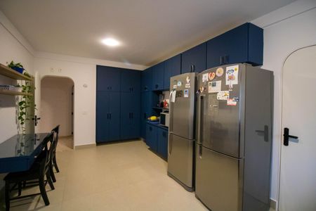 Apartamento à venda com 280m², 4 quartos e 4 vagas Apartamento à venda com 280m², 4 quartos e 4 vagasCozinha