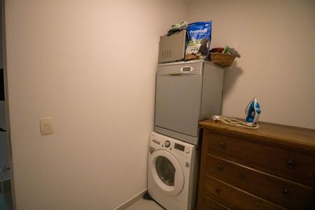 Apartamento à venda com 280m², 4 quartos e 4 vagas Apartamento à venda com 280m², 4 quartos e 4 vagasÁrea de Serviço
