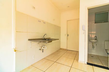 Cozinha de kitnet/studio para alugar com 1 quarto, 20m² em Vila Mira, São Paulo