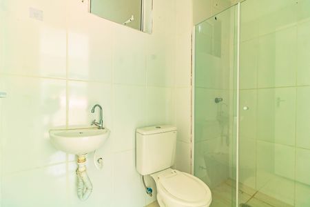 Banheiro de kitnet/studio para alugar com 1 quarto, 20m² em Vila Mira, São Paulo