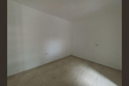 Casa para alugar com 1 quarto, 45m² em Jardim Santo Elias, São Paulo