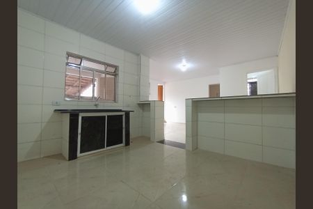 Casa para alugar com 1 quarto, 70m² em Jardim Santo Elias, São Paulo