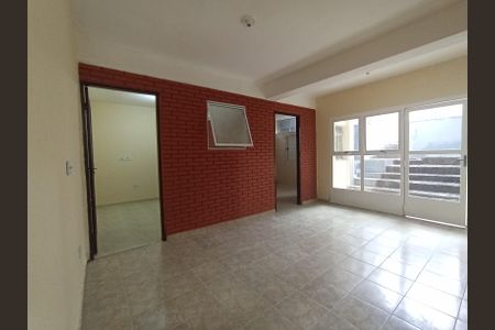 Casa para alugar com 2 quartos, 90m² em Jardim Santo Elias, São Paulo