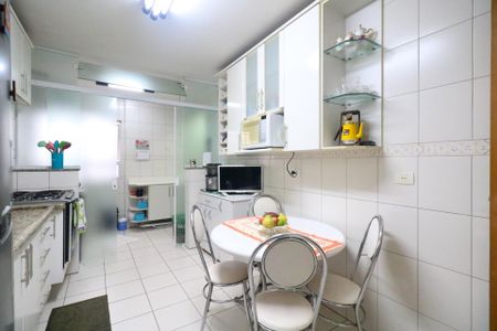 Apartamento à venda com 177m², 3 quartos e 2 vagasCozinha