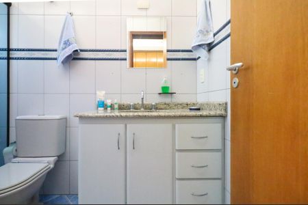 Apartamento à venda com 177m², 3 quartos e 2 vagasBanheiro da Suíte