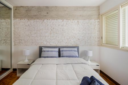Quarto 1 de apartamento para alugar com 2 quartos, 80m² em Itaim Bibi, São Paulo