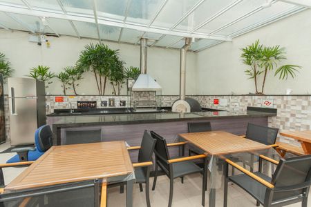 Apartamento à venda com 67m², 3 quartos e 1 vagaÁrea comum - Churrasqueira