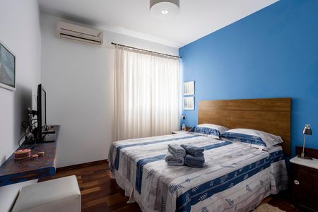 Quarto 1 de apartamento para alugar com 2 quartos, 110m² em Itaim Bibi, São Paulo