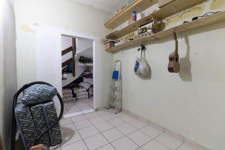 Casa de condomínio à venda com 181m², 3 quartos e 2 vagas Casa de condomínio à venda com 181m², 3 quartos e 2 vagasQuarto de Serviço