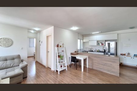 Sala de apartamento à venda com 2 quartos, 70m² em Água Branca, São Paulo