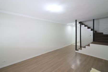 Sala de casa à venda com 4 quartos, 150m² em Cipava, Osasco