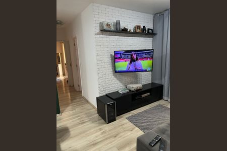 Sala de apartamento à venda com 3 quartos, 75m² em Vila Paulo Silas, São Paulo