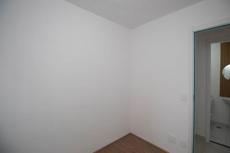 Quarto 1 de apartamento para alugar com 2 quartos, 32m² em Parque Novo Mundo, São Paulo