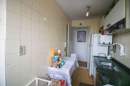 Apartamento à venda com 52m², 2 quartos e 1 vaga Apartamento à venda com 52m², 2 quartos e 1 vagaCozinha