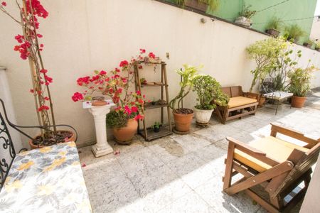 Apartamento à venda com 52m², 2 quartos e 1 vaga Apartamento à venda com 52m², 2 quartos e 1 vagaÁrea comum