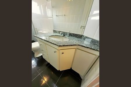 Apartamento para alugar com 3 quartos, 110m² em Vila Suzana, São Paulo