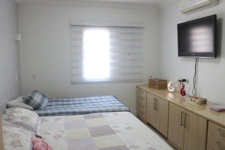 Apartamento à venda com 192m², 2 quartos e 2 vagasSuíte 1
