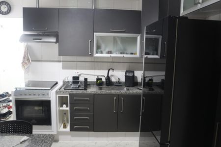 Apartamento à venda com 192m², 2 quartos e 2 vagasCozinha