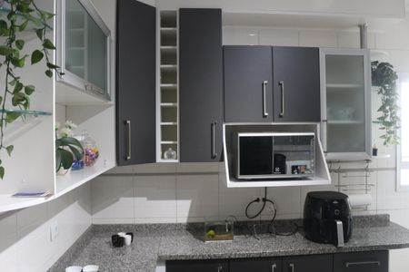 Apartamento à venda com 192m², 2 quartos e 2 vagasCozinha