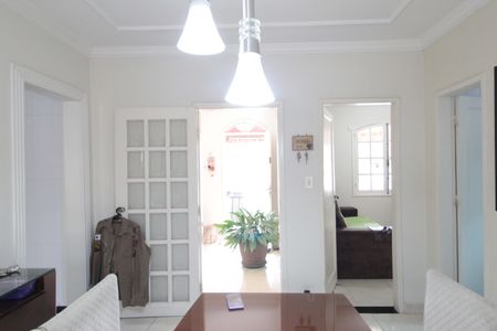 Casa para alugar com 154m², 3 quartos e 2 vagasCopa