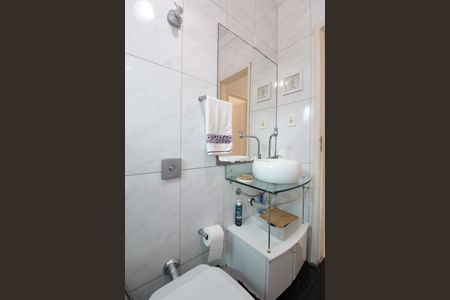 Casa para alugar com 154m², 3 quartos e 2 vagasBanheiro Social