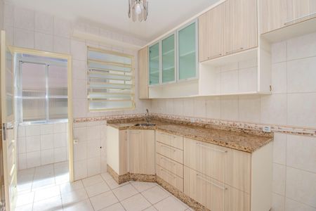 Apartamento à venda com 77m², 2 quartos e sem vaga Apartamento à venda com 77m², 2 quartos e sem vagaCozinha e Área de Serviço