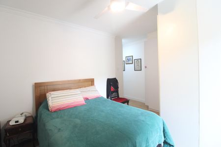 Casa à venda com 170m², 3 quartos e 2 vagasSuíte 3