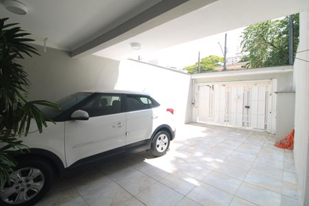 Casa à venda com 170m², 3 quartos e 2 vagasGaragem