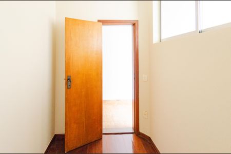 Apartamento à venda com 130m², 4 quartos e 1 vagaQuarto de serviço