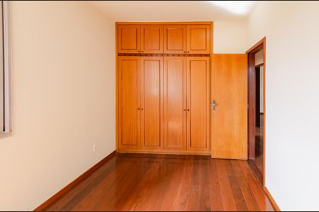 Apartamento à venda com 130m², 4 quartos e 1 vagaQuarto 3