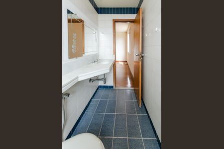 Apartamento à venda com 130m², 4 quartos e 1 vagaBanheiro suíte