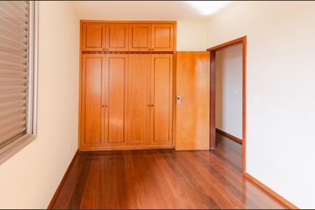 Apartamento à venda com 130m², 4 quartos e 1 vagaQuarto 3