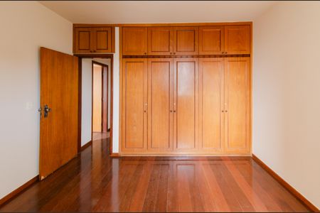 Apartamento à venda com 130m², 4 quartos e 1 vagaSuíte